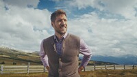 Kurze Lederhose mit Gürtel, Luis Steindl