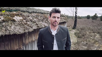 Cotton jacket with structure, Luis Steindl