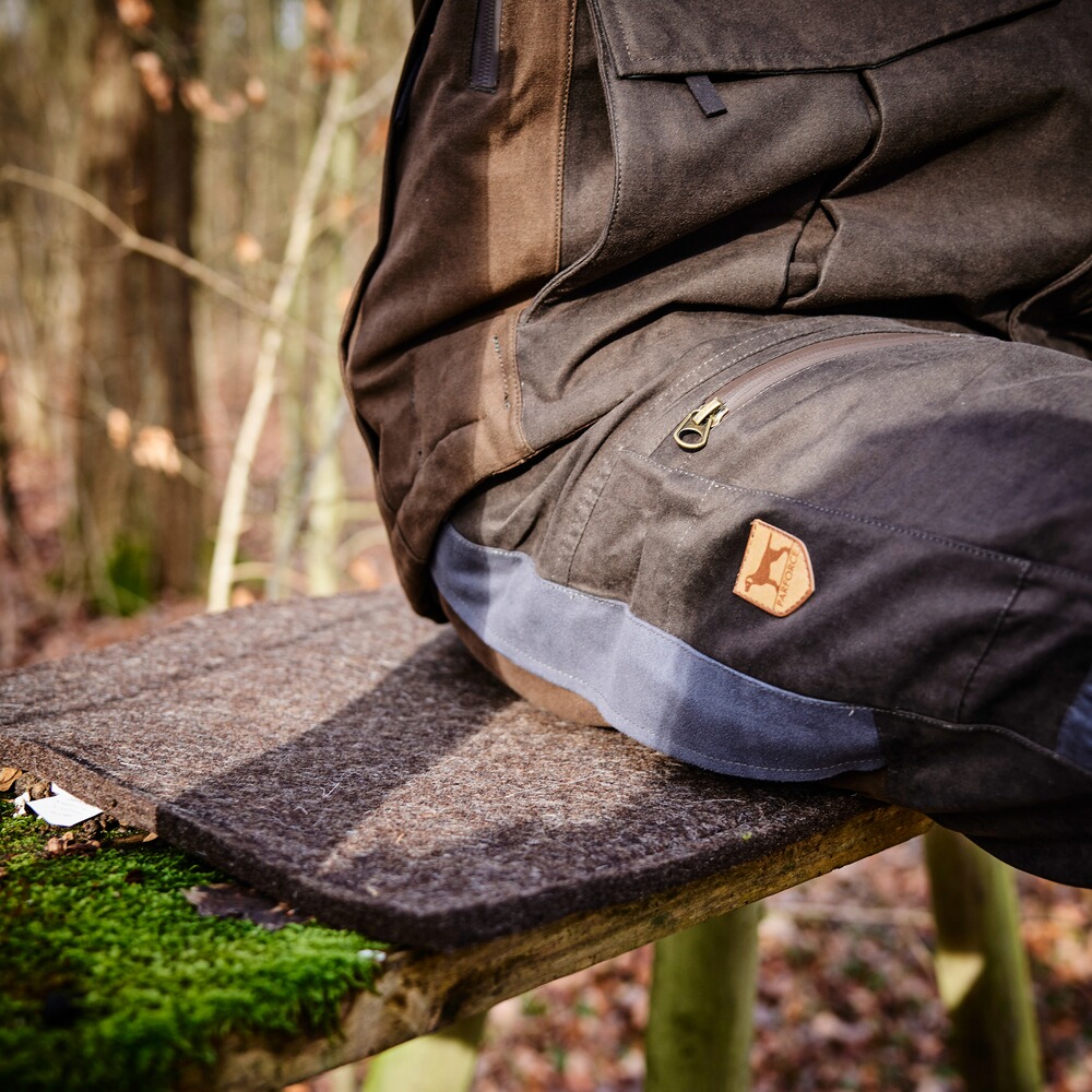 Seat felt without kidney protection, Parforce