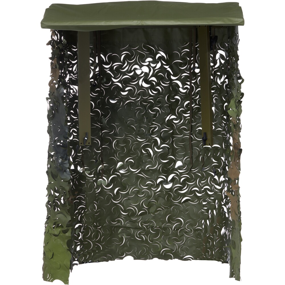 Dach mit Tarnnetz, Knobloch