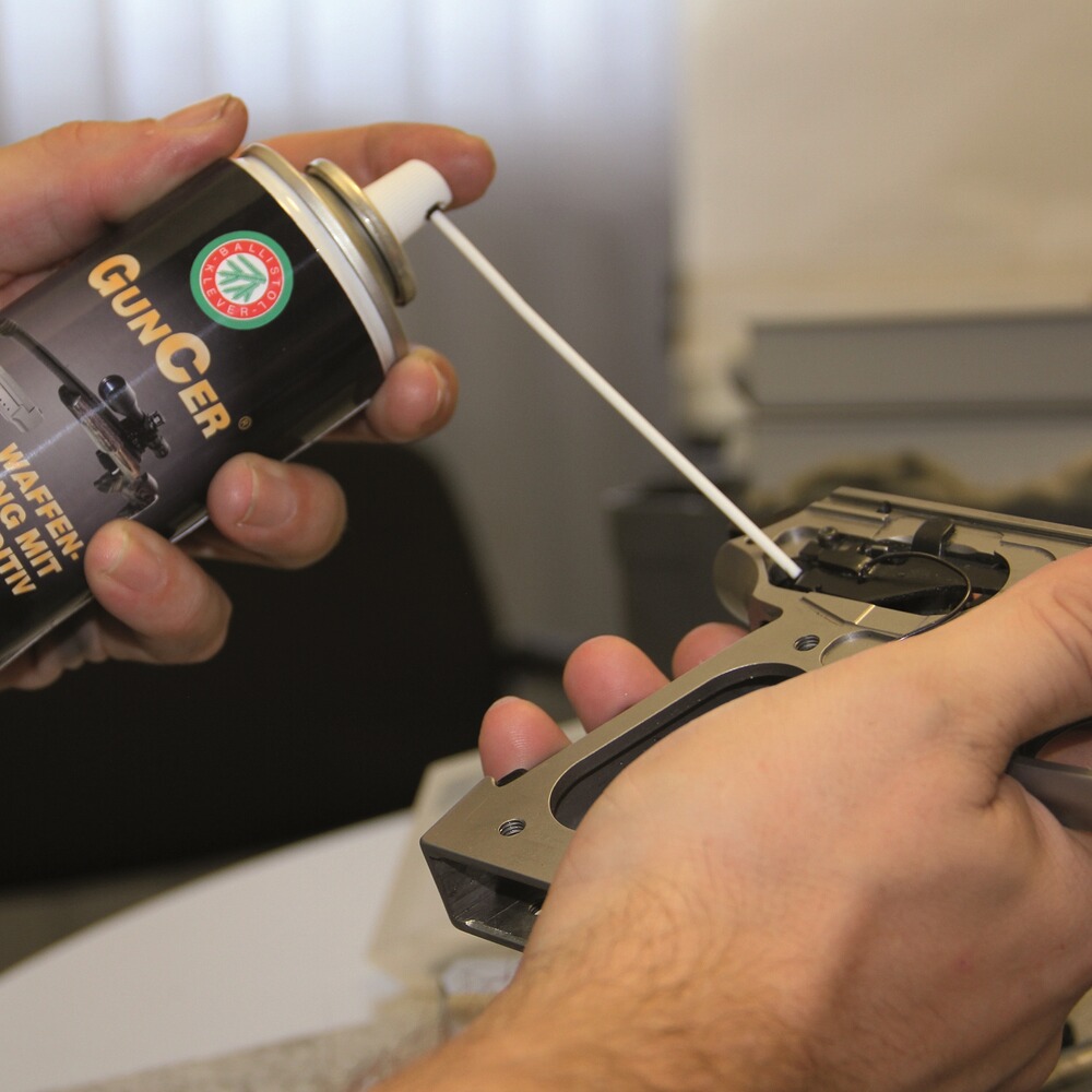 Gun oil GunCer, BALLISTOL