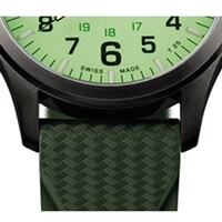 Regarder H3 P67 Officier Pro, Traser