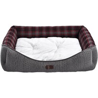 Country dog bed, Heim