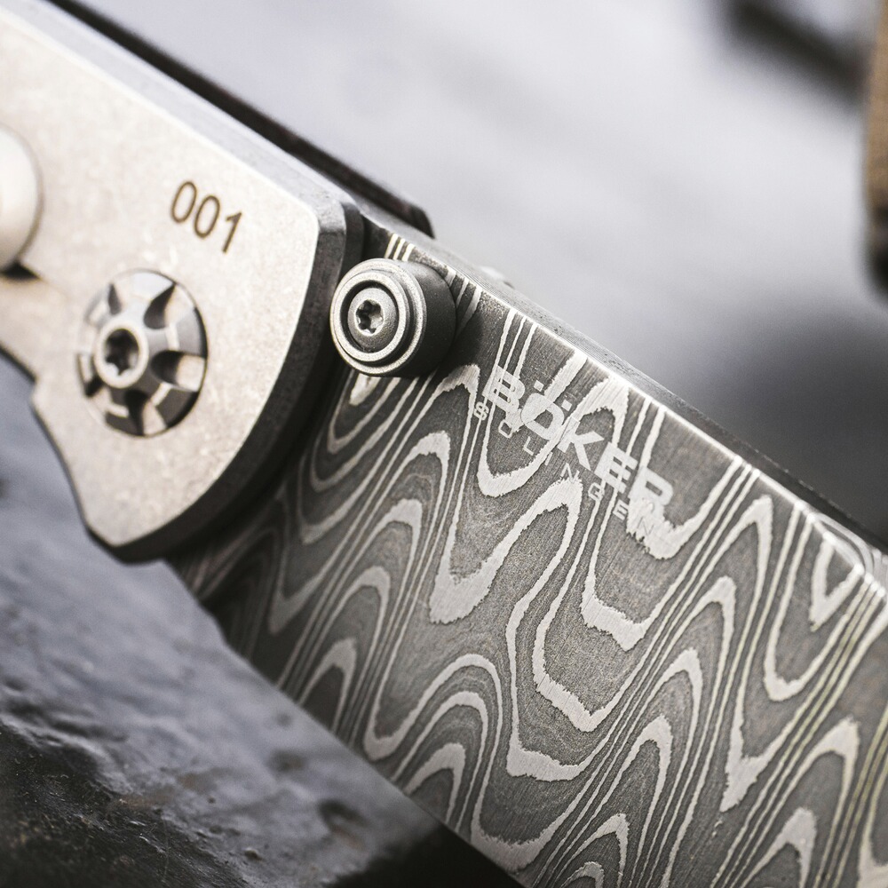 Pocket knife M4 Sherman Damascus, Böker