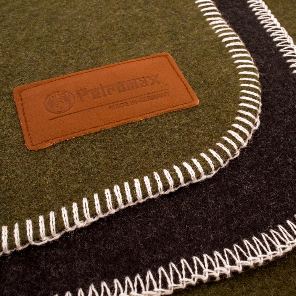 rug, Petromax
