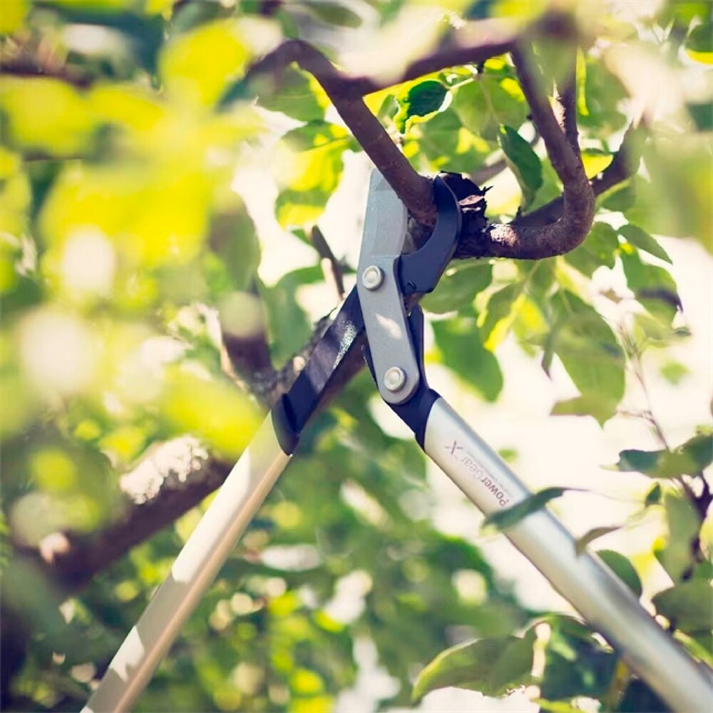Ébrancheur PowerGear LX94-M, Fiskars