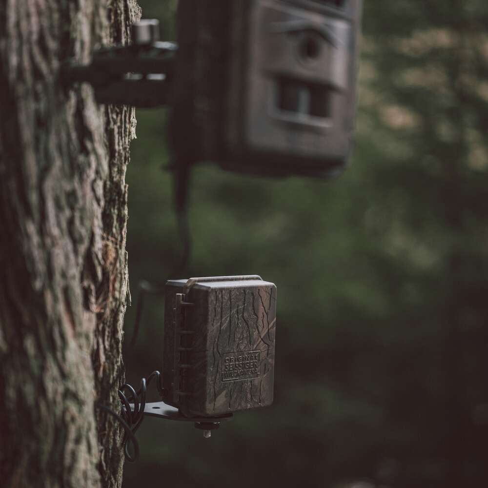 External battery pack for wildlife cameras, Seissiger