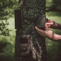External battery pack for wildlife cameras, Seissiger