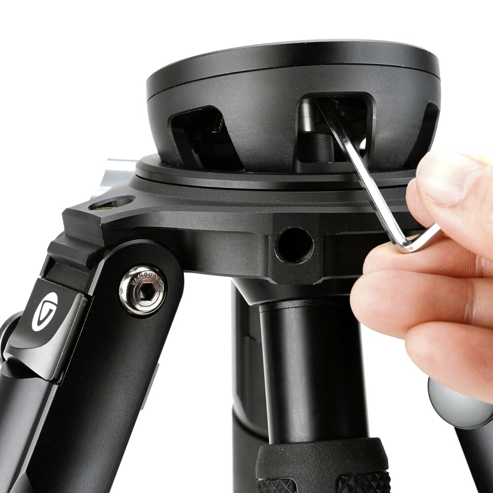 Endeavor RL303AGM G2 tripod, Vanguard