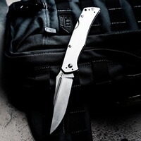 Couteau pliant MEK, Böker Plus