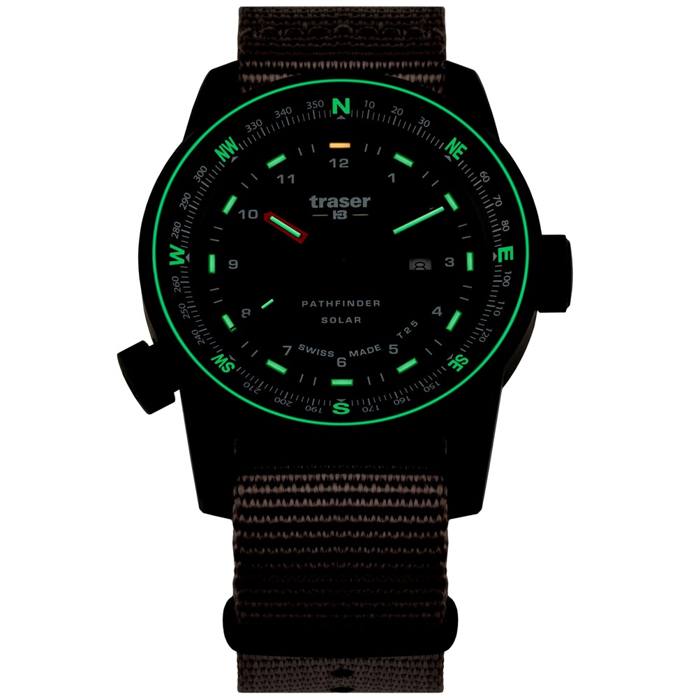 Armbanduhr P68 Pathfinder Solar, Traser