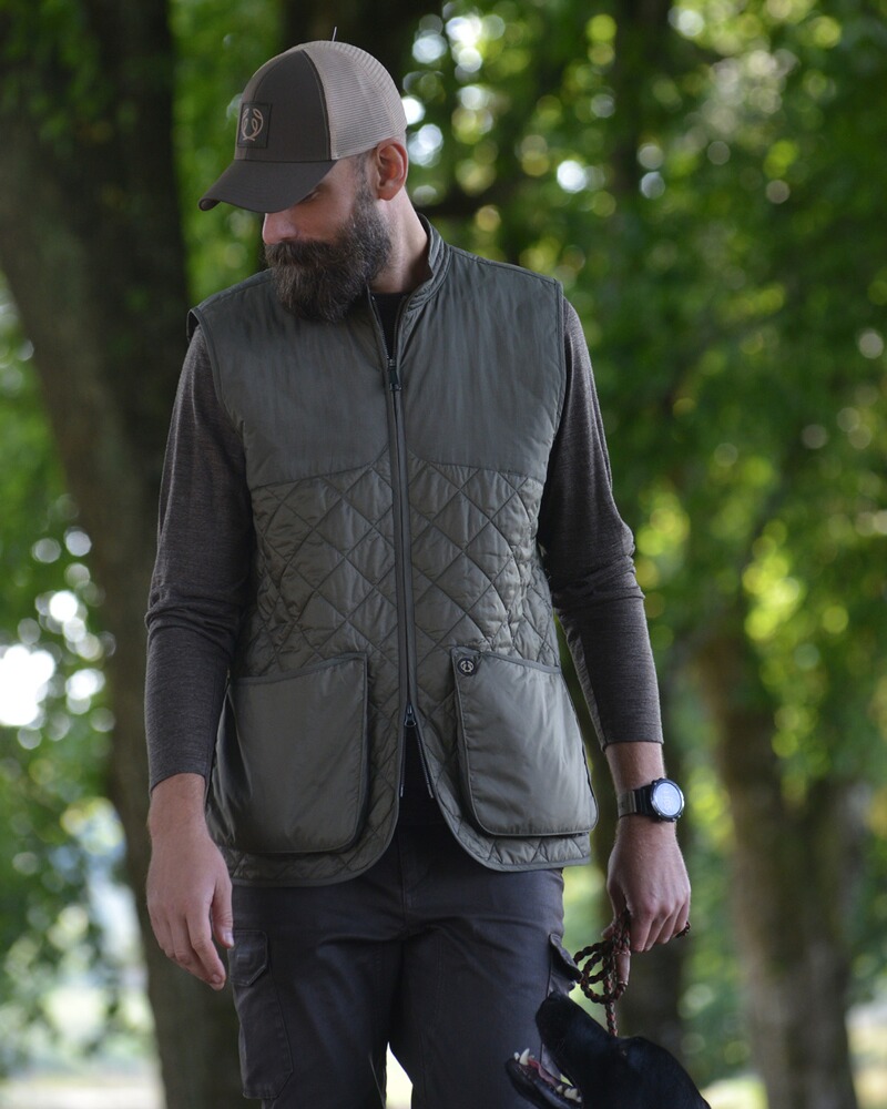 Steppweste Dunsley, Chevalier