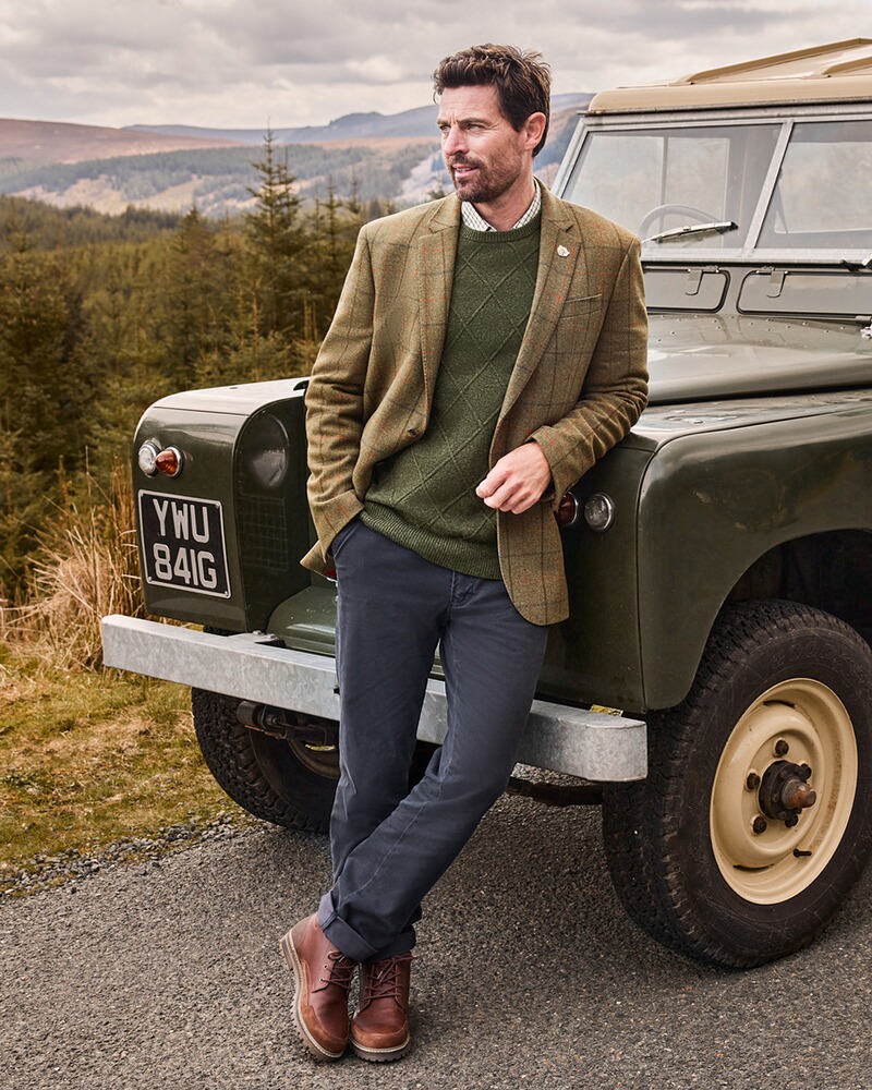 Rundhals-Pullover , Alan Paine