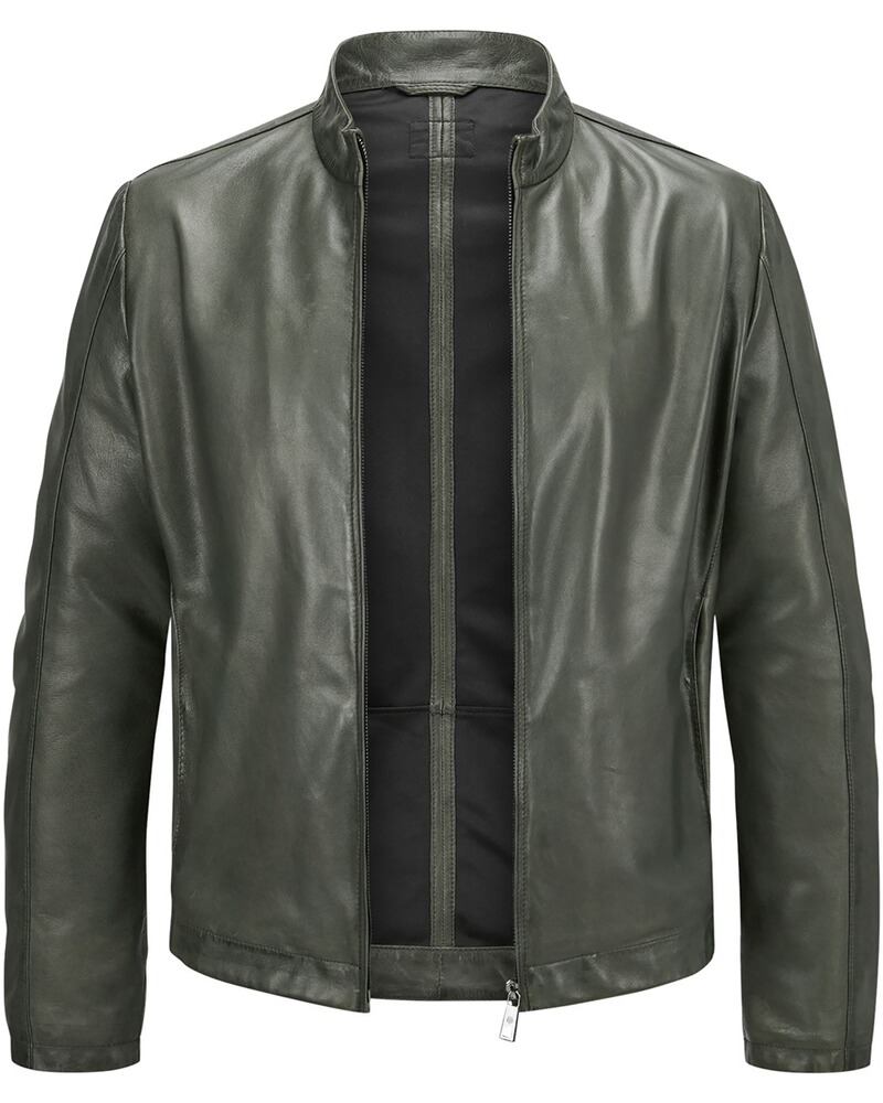 Lederjacke MsToronto, Milestone