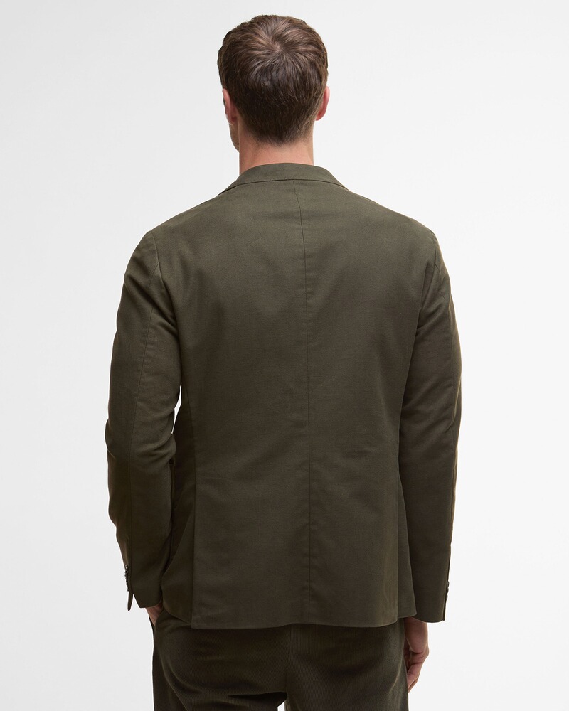 Blazer Jennings, Barbour