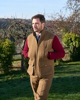 Tweedweste Rutland, Alan Paine