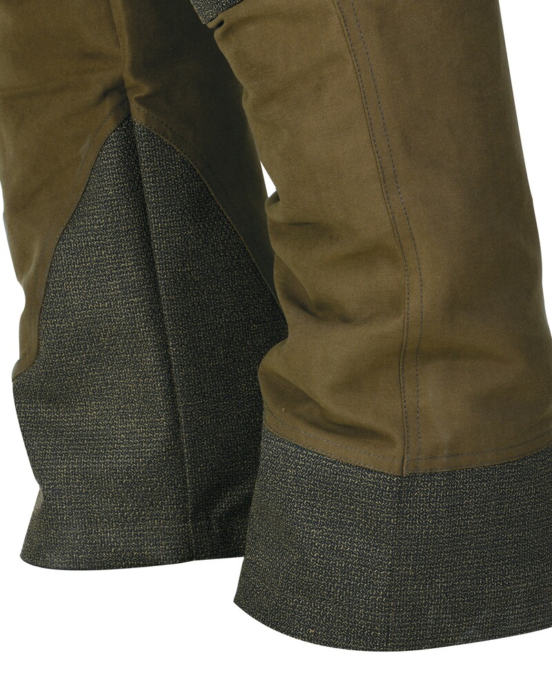 Hose Skade, Hart