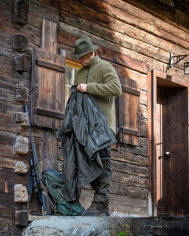 Hose RAM Reinforcement, Deerhunter