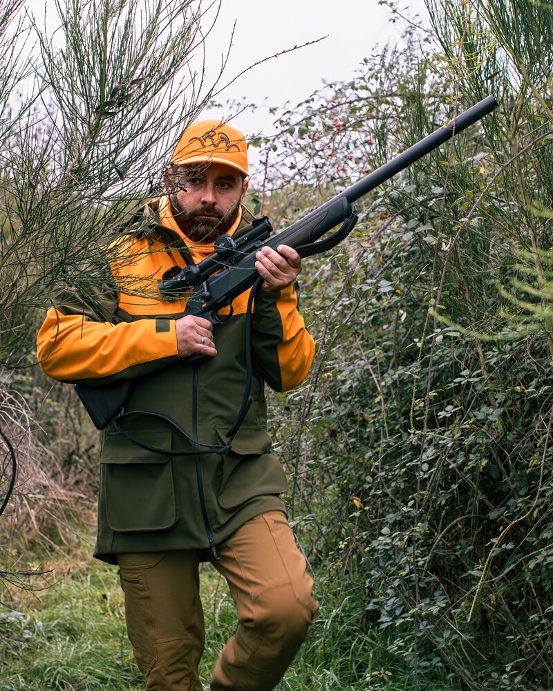 Hose Striker SL, Blaser Outfits