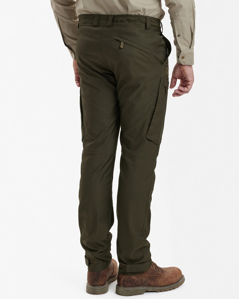 Hose Matobo, Deerhunter