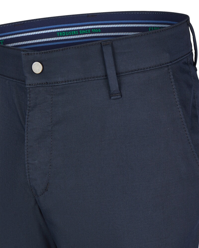 Chino Rob, Club of Comfort