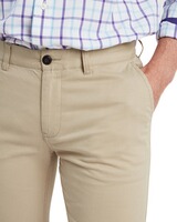 Chino Chichester, Schöffel Country