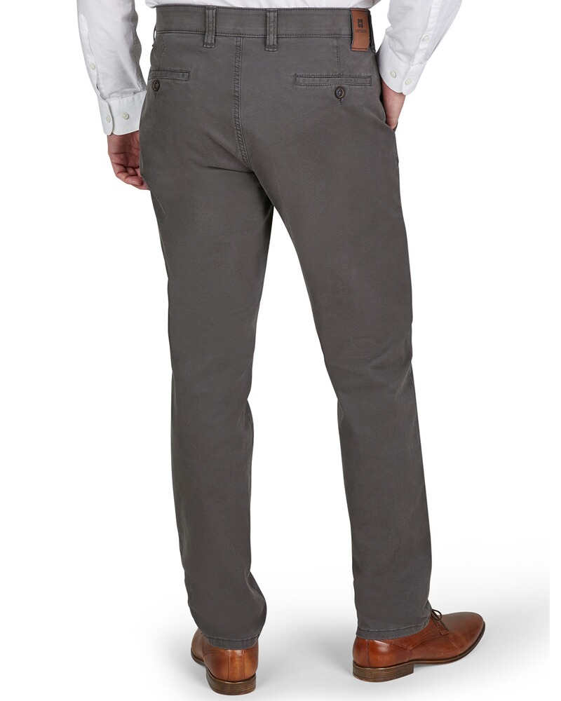 Chino Garvey, Club of Comfort