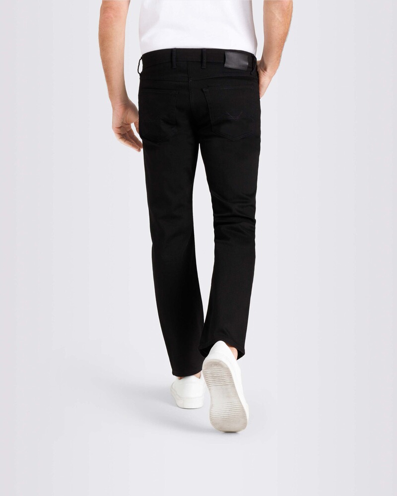 Jeans Arne, MAC