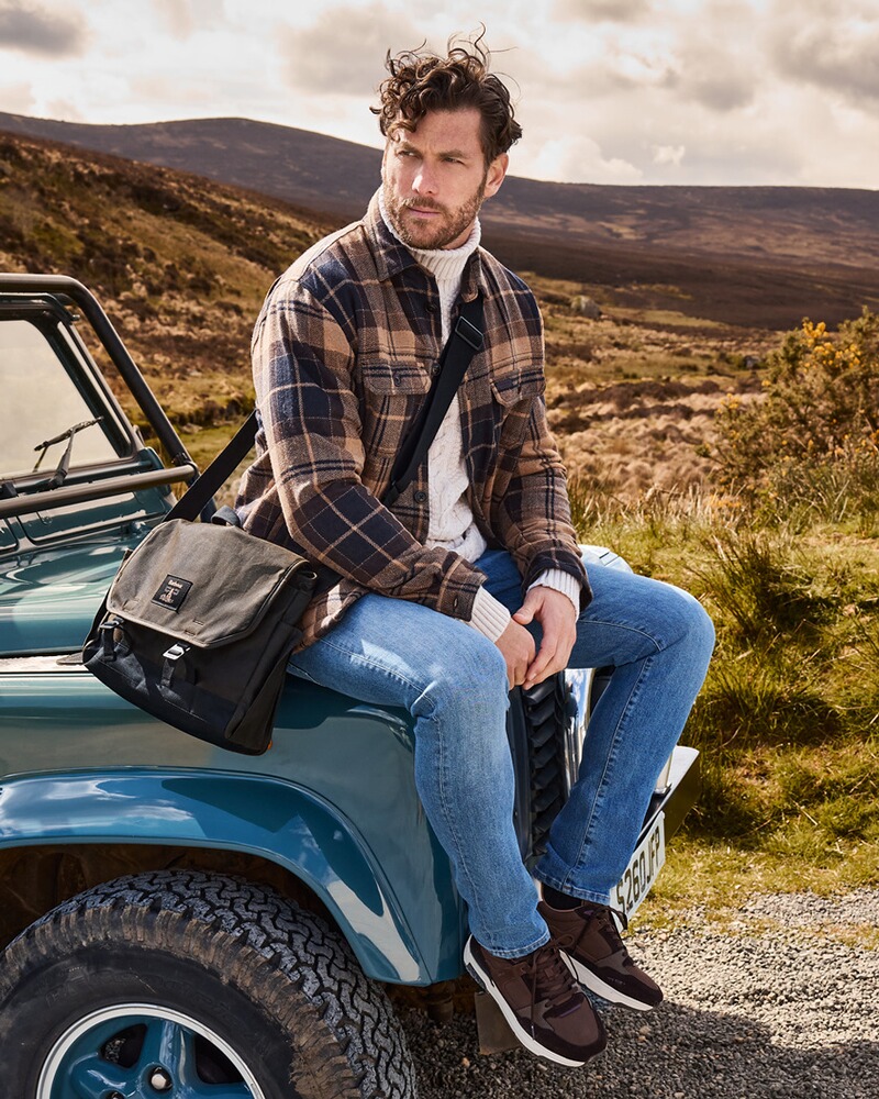 Tasche Field, Barbour
