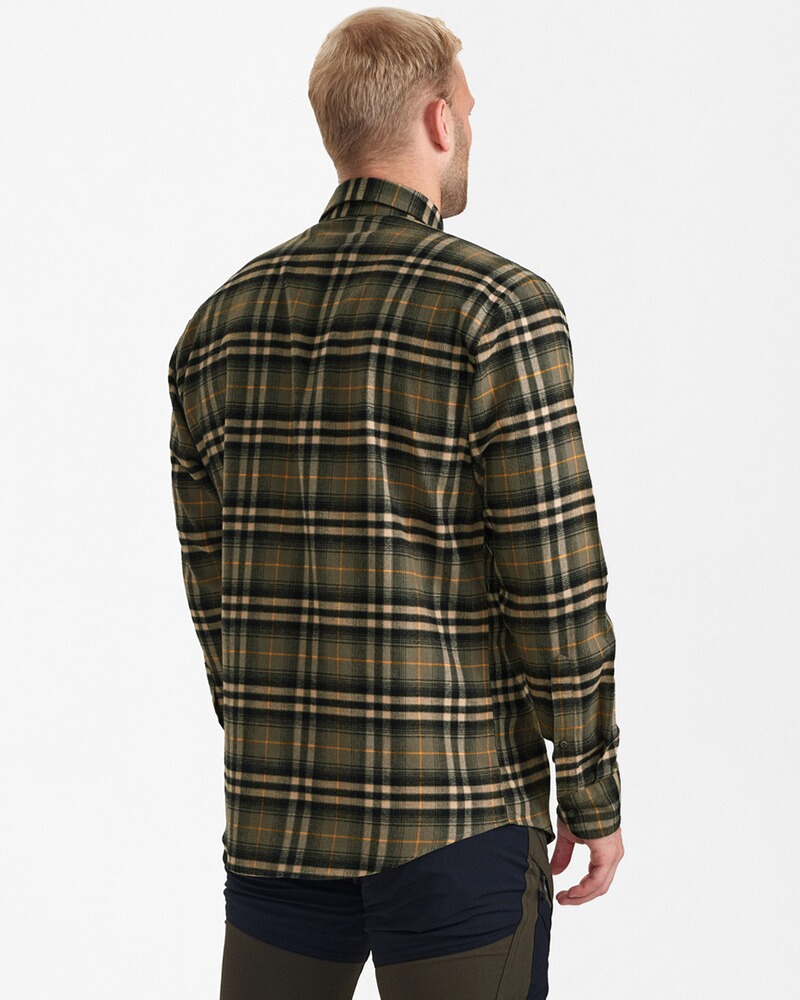 Hemd Carson, Deerhunter