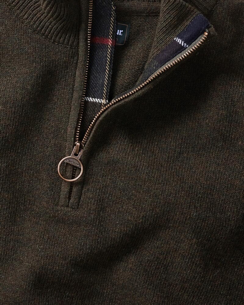 Troyer Holden, Barbour