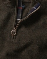 Troyer Holden, Barbour