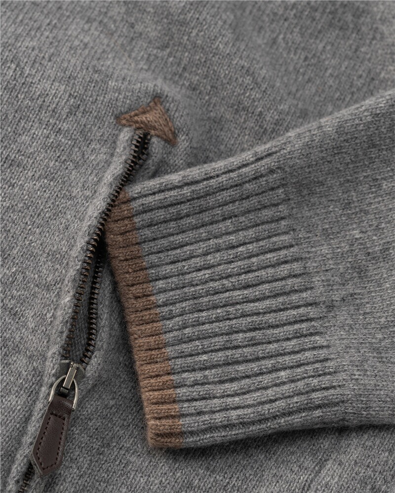 Strickjacke mit Zopfmuster, REITMAYER