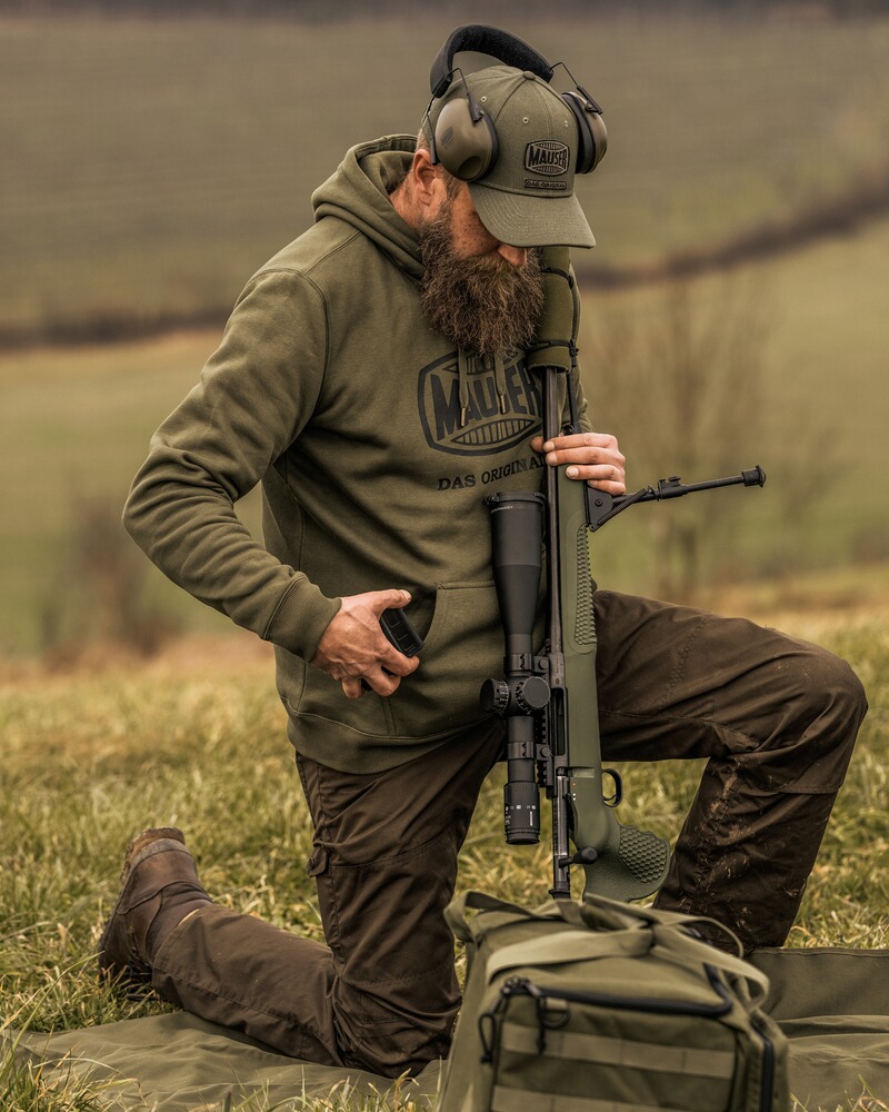 Hoodie, Mauser