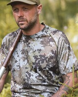 T-Shirt Tech, Blaser Outfits