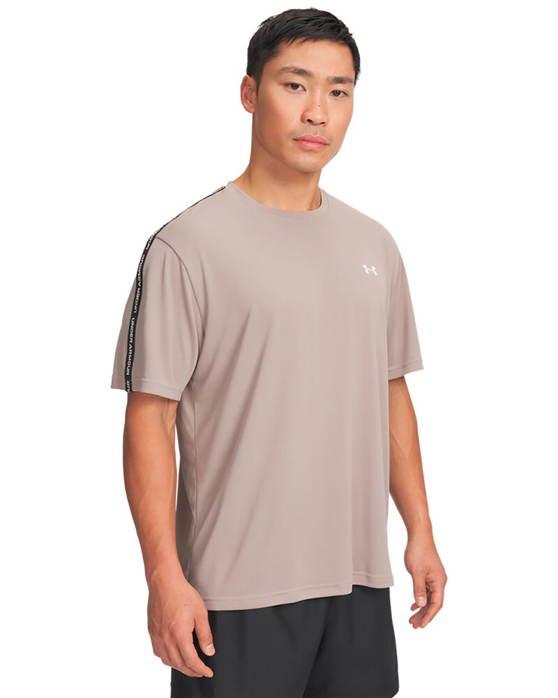 T-Shirt Tech Taping