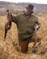 Hut Travaller, Blaser Outfits