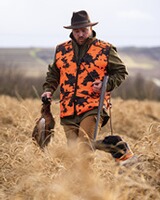 Hut Travaller, Blaser Outfits