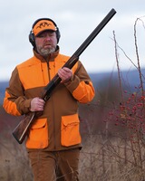 Cap Striker, Blaser Outfits
