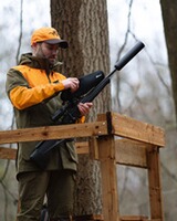 Cap Striker, Blaser Outfits