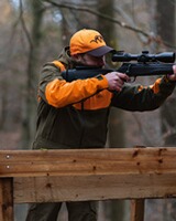 Cap Striker, Blaser Outfits