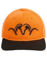 Cap Striker, Blaser Outfits