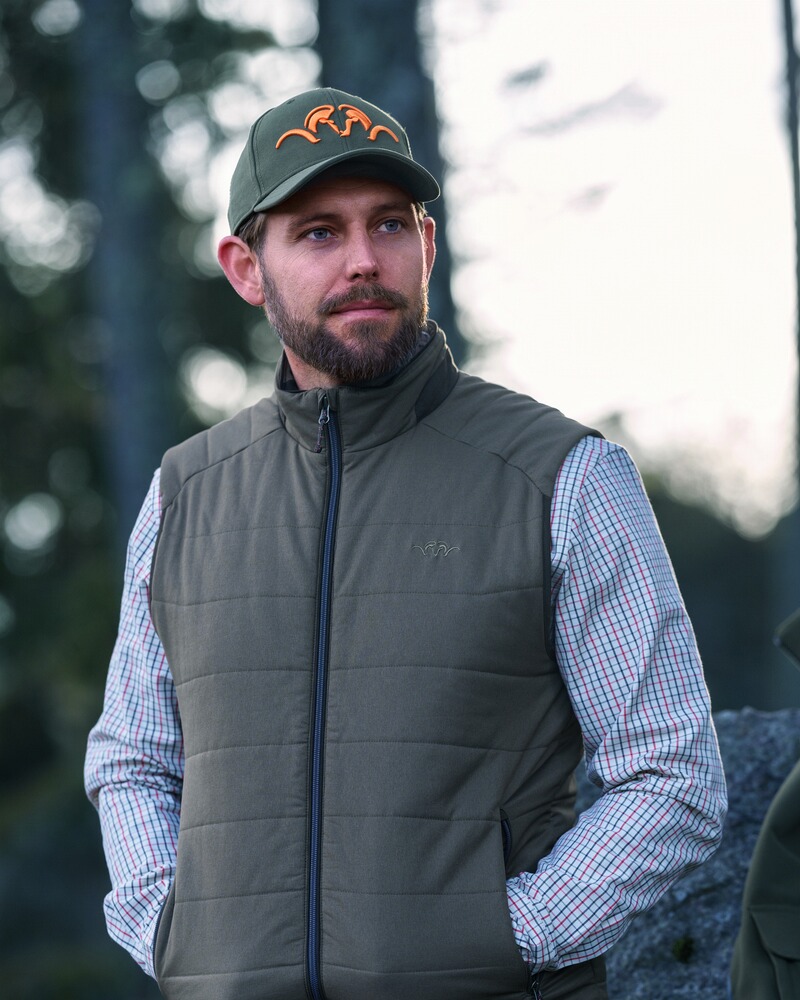 Cap Striker SL, Blaser Outfits