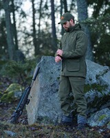 Cap Striker SL, Blaser Outfits