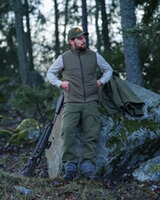 Cap Striker SL, Blaser Outfits