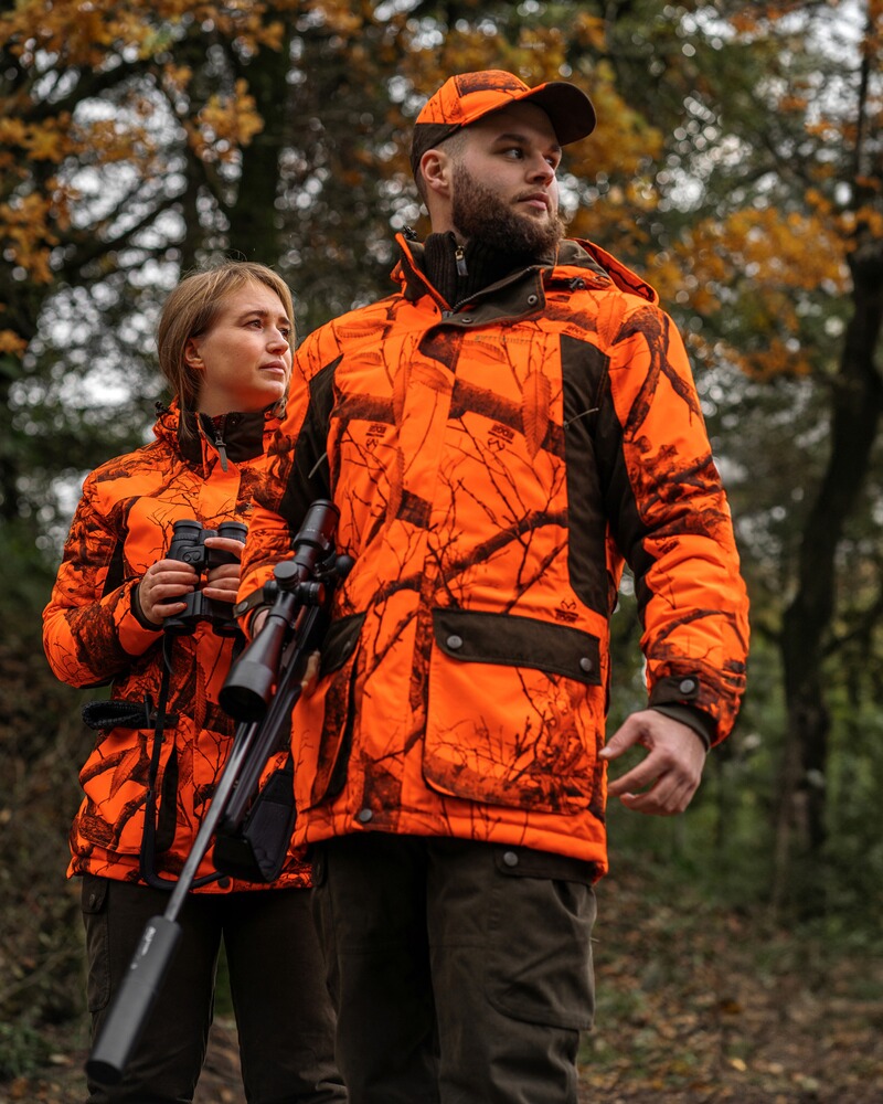 Cap Eagle, Deerhunter
