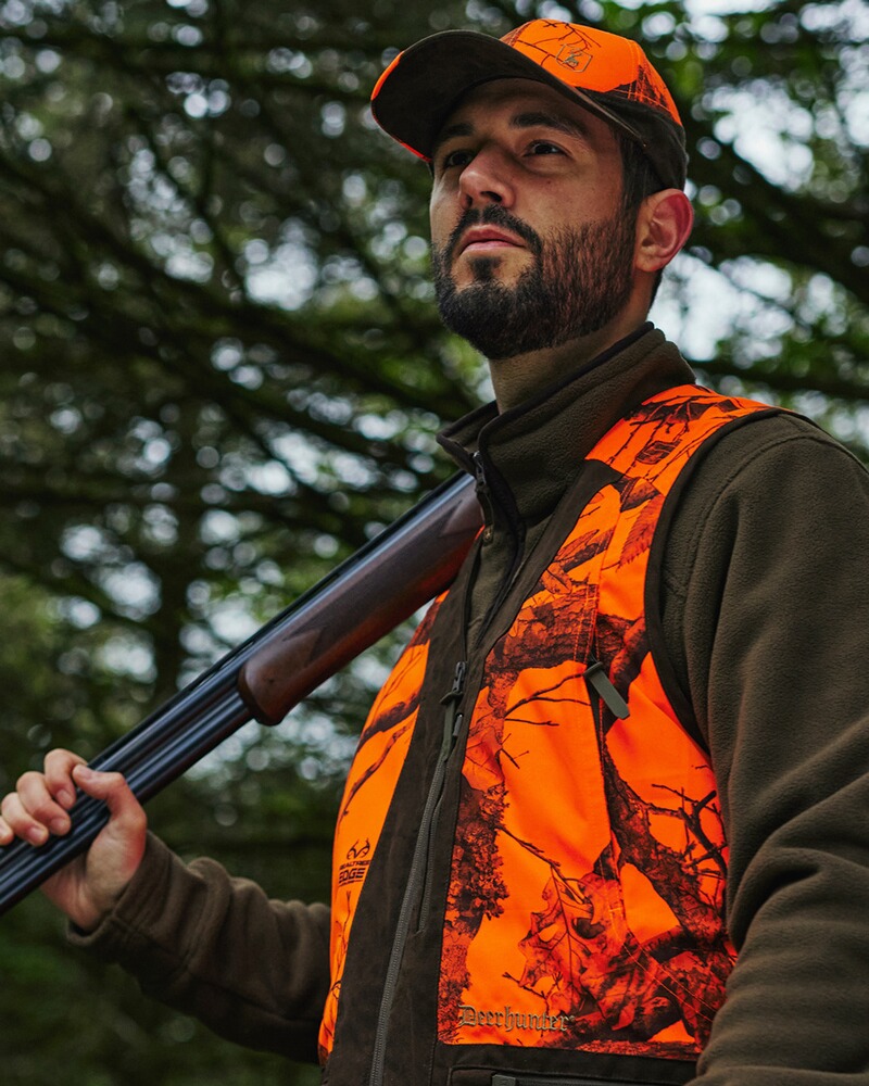 Cap Eagle, Deerhunter