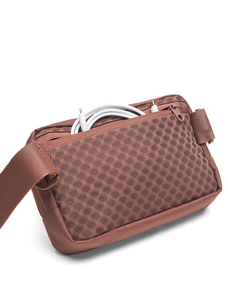 Gürteltasche Essential Xbody, Under Armour