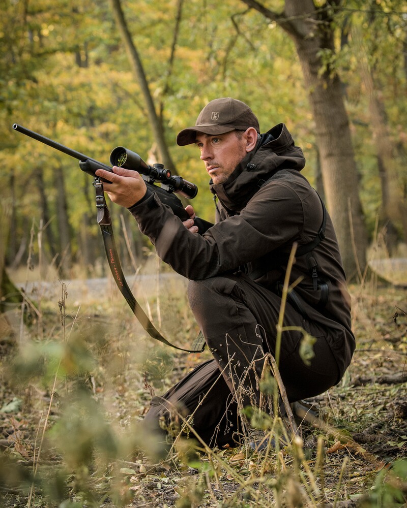 Cap Eagle, Deerhunter