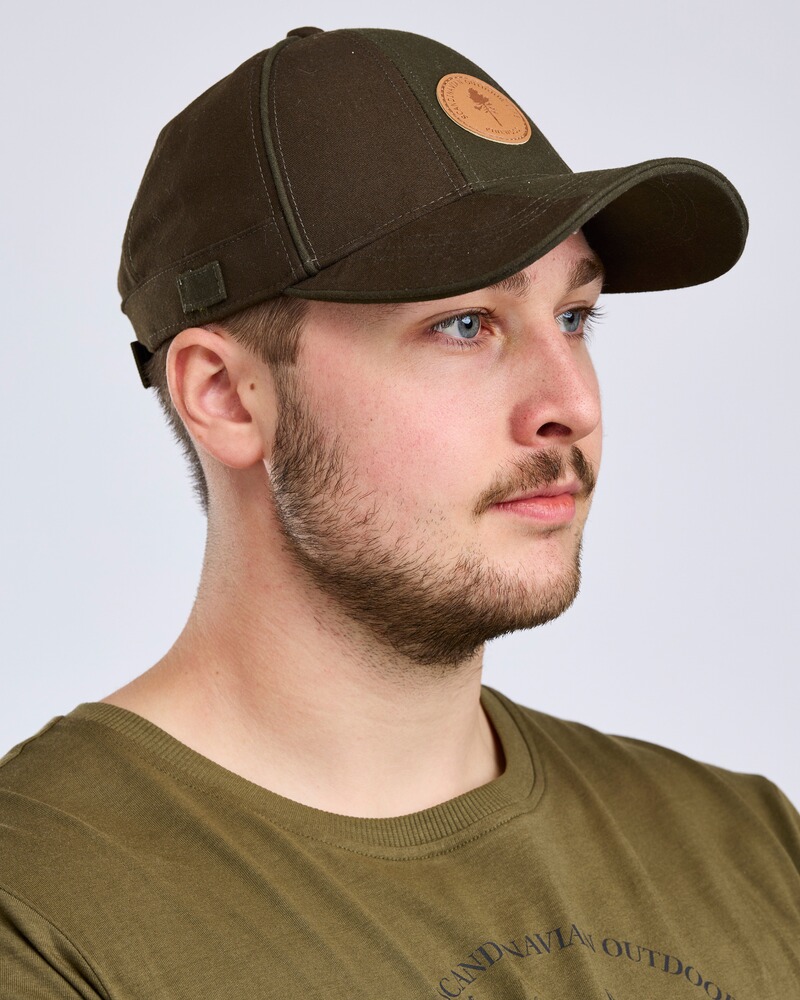Cap Furudal Waterproof, Pinewood